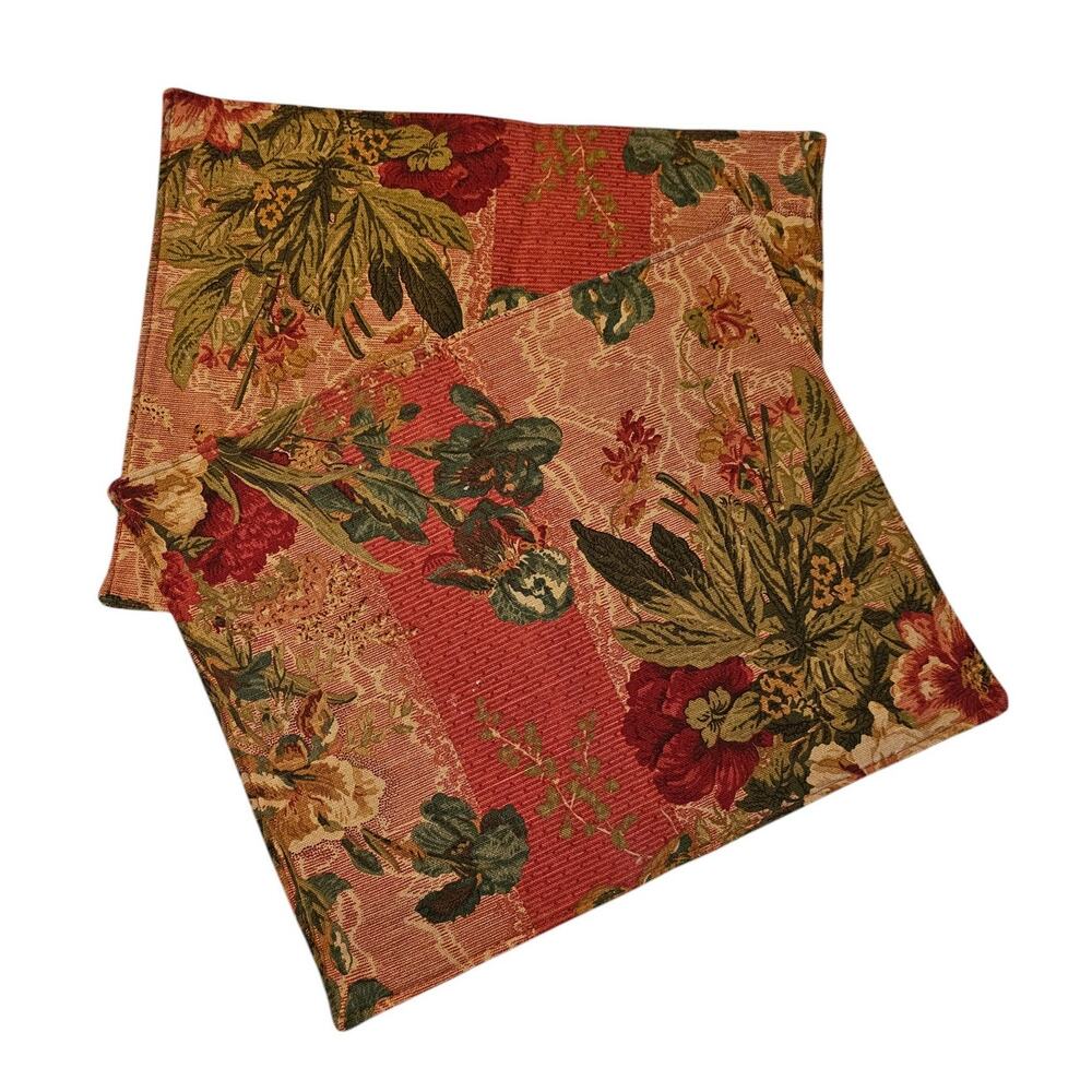 Set of 2 Vintage Bold Floral Placemats Red Green Holiday